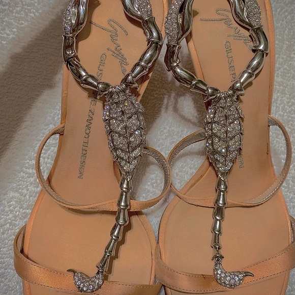 Giuseppe Zanotti shoes scorpion heels - Picture 4 of 12